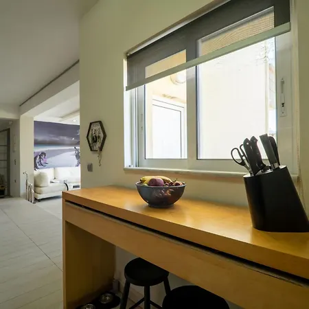 Thomis Beach House Kato Daratso