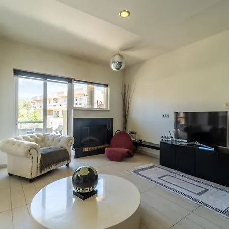 Thomis Beach House Villa