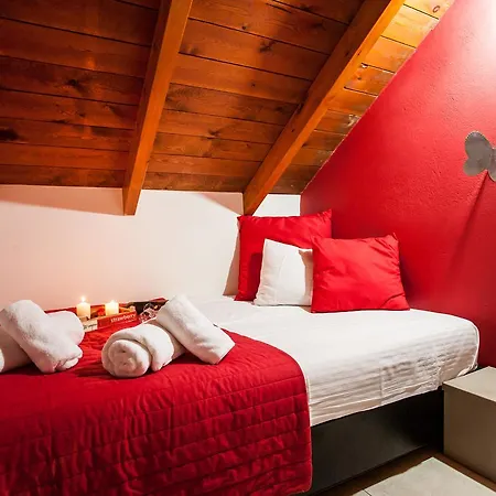 Thomis Beach House Villa Kato Daratso